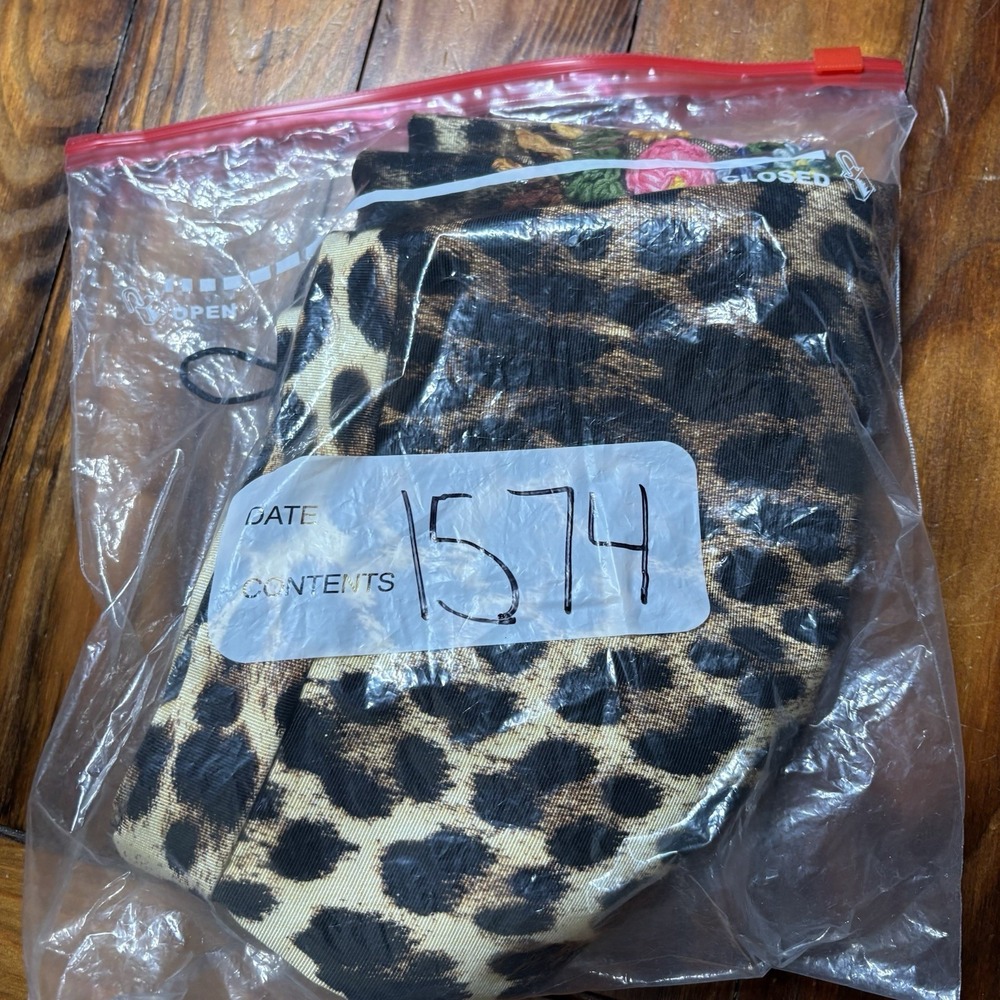 Vtg MOSCHINO Cheap and Chic Leopard Floral Embroidered Pencil Skirt Sz 8 A1574 - Picture 12 of 13